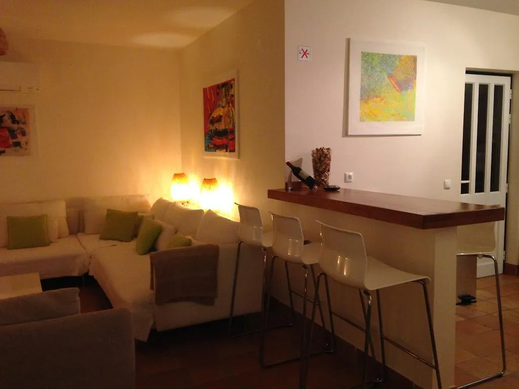 Casa Estelliane Holiday home Paderne 0*, Paderne (Faro) Portugal